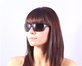 عینک آفتابی زنانه ری بن مدل Ray-Ban RB4068 642-57